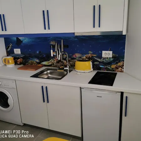 Saranda Apartments Appartamento *